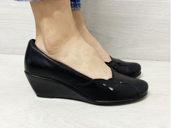 Туфли женские черные кожа (698)
