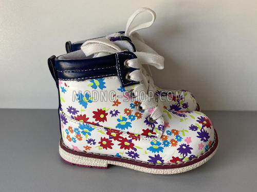 Ботинки для девочки белые в цветы  22,23,24,26,27  (2181)