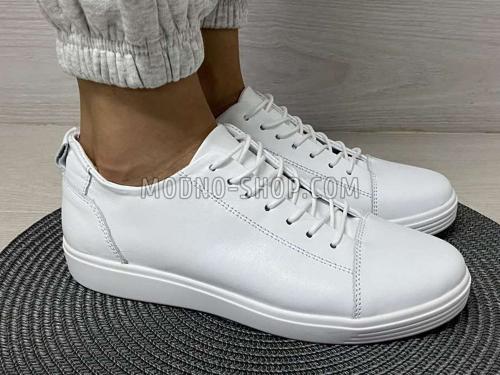 Кроссовки мужские на шнурках белые (1070)